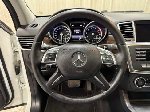 Used 2014 Mercedes-Benz ML 350 4MATIC image 11