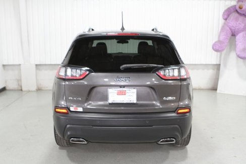 Used 2019 Jeep Cherokee Latitude Plus w/ Cold Weather Group image 30