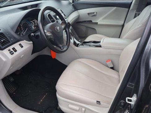 Used 2009 Toyota Venza AWD image 4
