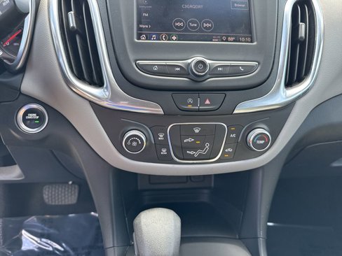 Used 2022 Chevrolet Equinox LS w/ LS Convenience Package image 23