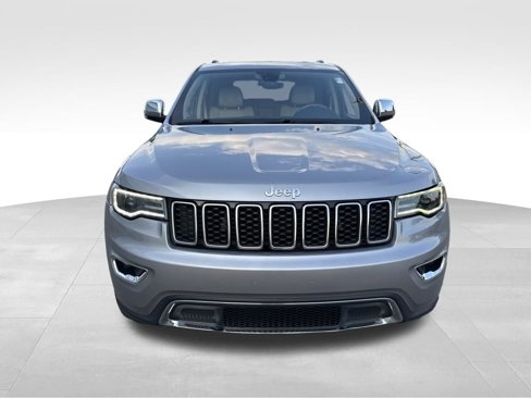 Used 2017 Jeep Grand Cherokee Limited w/ Luxury Group II image 9