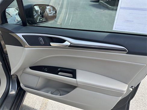 Certified 2019 Ford Fusion SEL image 36