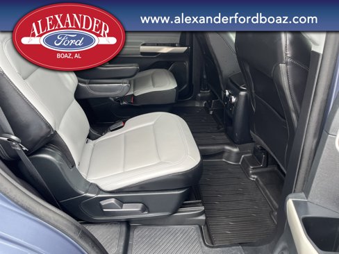 Used 2021 Ford Explorer XLT w/ Equipment Group 202A image 18