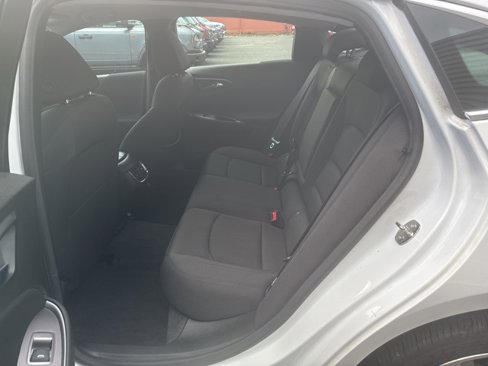Used 2023 Chevrolet Malibu LT image 30