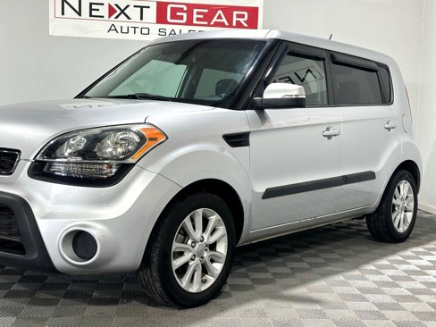 Used 2013 Kia Soul + w/ Audio Pkg image 6