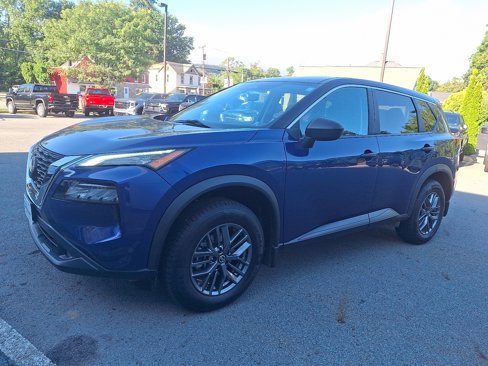 Used 2021 Nissan Rogue S image 3