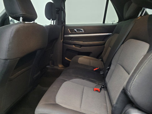 Used 2018 Ford Explorer XLT w/ Equipment Group 201A image 18