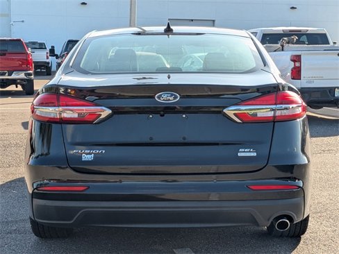 Used 2020 Ford Fusion SEL image 6