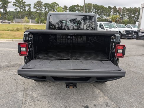 Used 2020 Jeep Gladiator Overland w/ Popular Equipment Package image 13