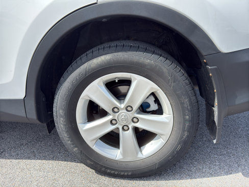 Used 2013 Toyota RAV4 XLE image 11