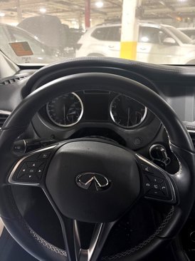 Used 2018 INFINITI QX30 AWD image 18