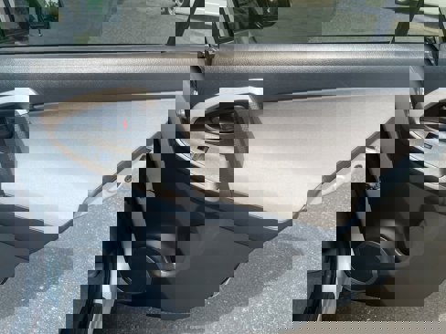 Used 2008 Toyota RAV4 Limited image 24