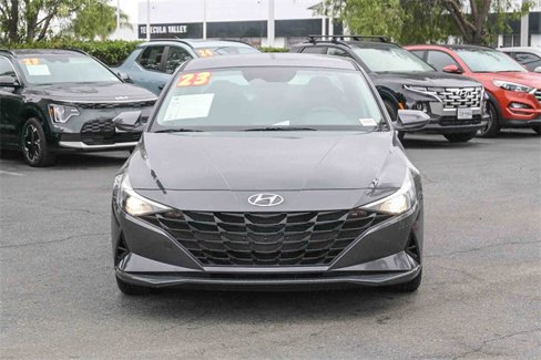 Certified 2023 Hyundai Elantra SEL image 2