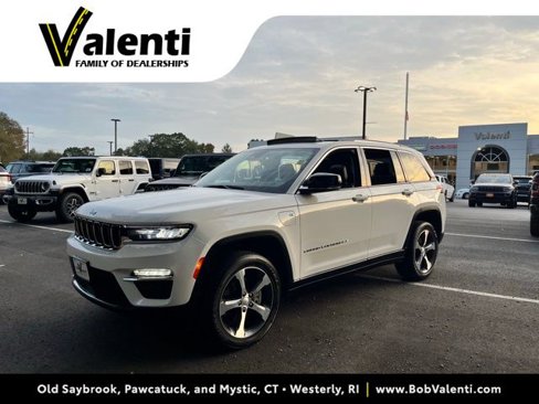 Used 2023 Jeep Grand Cherokee 4WD 4xe image 1