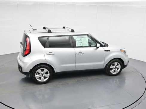 Used 2018 Kia Soul image 39