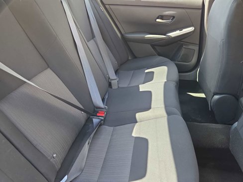 Used 2023 Nissan Sentra SV image 18