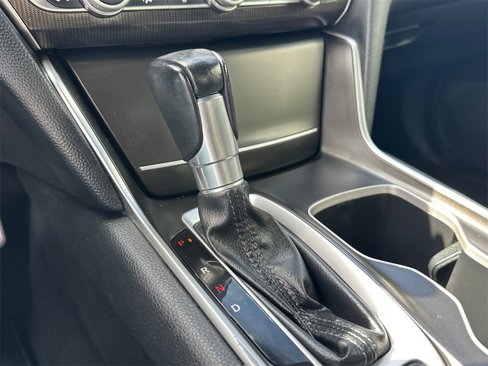 Used 2020 Honda Accord Sport image 31