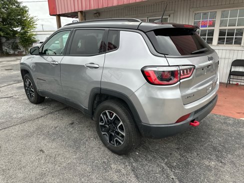 Used 2019 Jeep Compass Trailhawk image 12