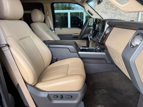 Used 2016 Ford F250 Lariat w/ Lariat Ultimate Package image 25
