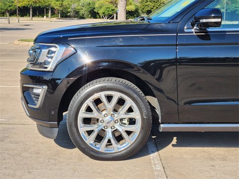 Used 2018 Ford Expedition Max Limited w/ Equipment Group 302A image 8