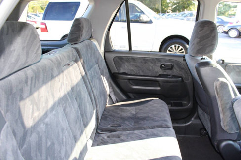 Used 2004 Honda CR-V EX image 17
