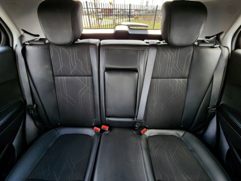 Used 2022 Chevrolet Trax LT w/ LT Convenience Package image 29