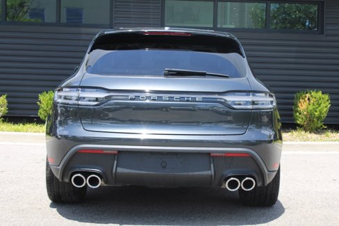 Used 2024 Porsche Macan image 6