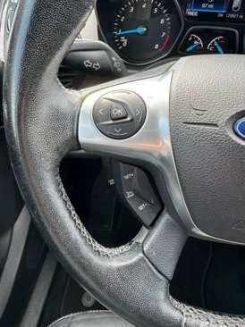 Used 2015 Ford Escape Titanium image 35