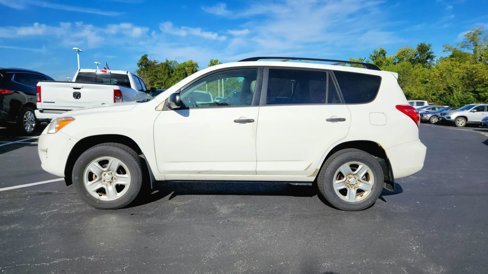 Used 2011 Toyota RAV4 4WD image 5