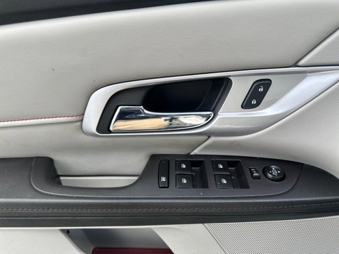Used 2016 GMC Terrain SLE image 7