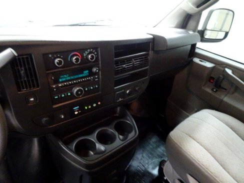 Used 2019 Chevrolet Express 2500 w/ Driver Convenience Package image 29