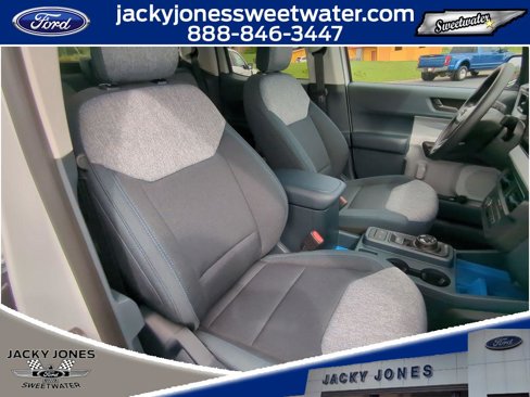 New 2025 Ford Maverick XLT image 28