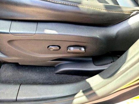 Used 2017 Chevrolet Trax LT w/ Sun & Sound Package image 17