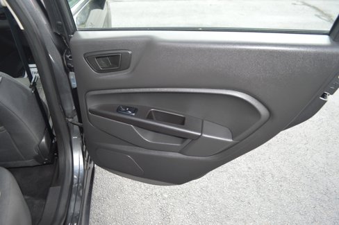 Used 2018 Ford Fiesta SE w/ Equipment Group 201A image 25