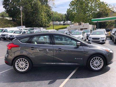 Used 2016 Ford Focus Electric Hatchback image 6
