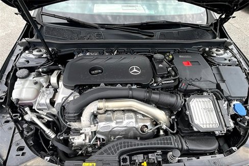 New 2025 Mercedes-Benz CLA 250 image 11