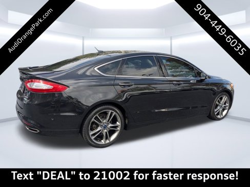 Used 2013 Ford Fusion Titanium w/ Titanium Driver Assist Pkg image 3