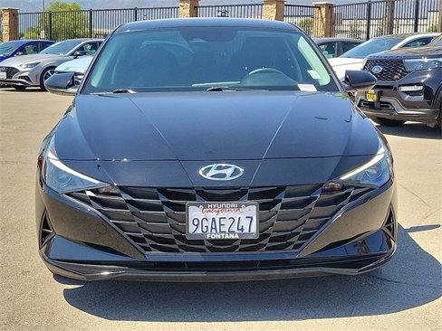 Used 2023 Hyundai Elantra SEL w/ Preferred Accessory Package image 20