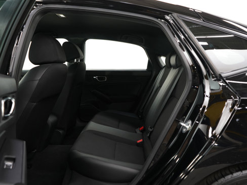 Used 2023 Honda Civic Sport image 15