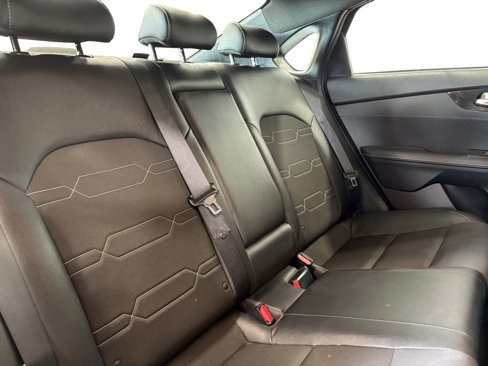 Certified 2023 Kia Forte GT-Line image 33