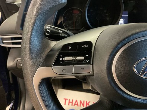 Used 2023 Hyundai Elantra SEL image 25