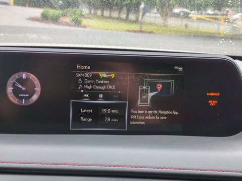 Used 2020 Lexus UX 200 F Sport image 21