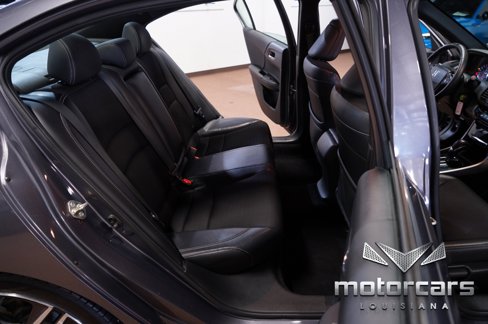 Used 2017 Honda Accord Sport image 37