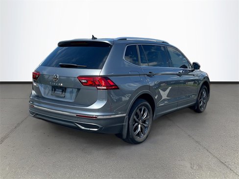 Used 2022 Volkswagen Tiguan SE image 7