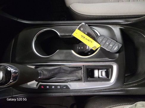 Used 2018 Chevrolet Equinox LS image 39