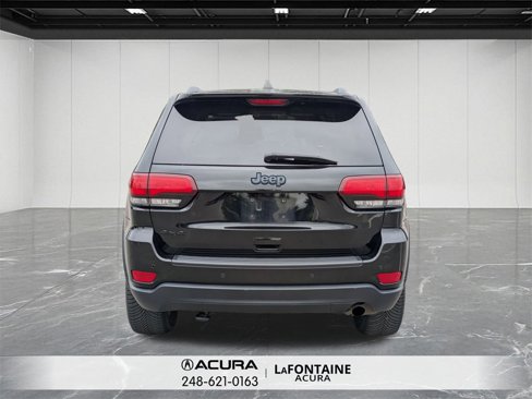 Used 2018 Jeep Grand Cherokee Laredo image 6