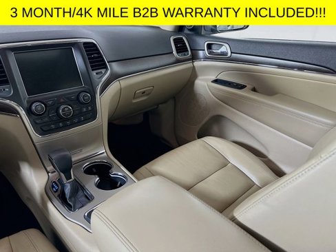 Used 2017 Jeep Grand Cherokee Limited image 24