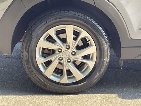 Used 2019 Hyundai Tucson SE image 8