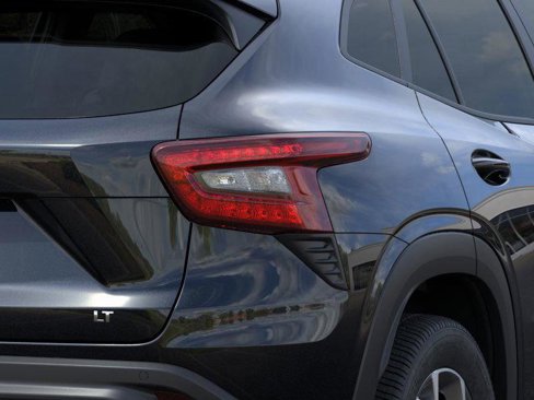 New 2025 Chevrolet Trax LT w/ Driver Confidence Package image 11