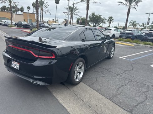 Used 2017 Dodge Charger SXT w/ Blacktop Package image 30